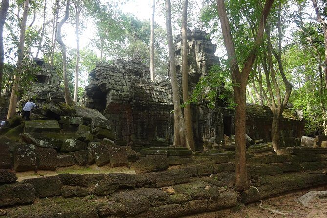 2-Day Angkor Wat With Small, Big Circuit and Banteay Srei Tour - Price and Logistics: What You Pay, What You Don’t, and How to Budget Sanely