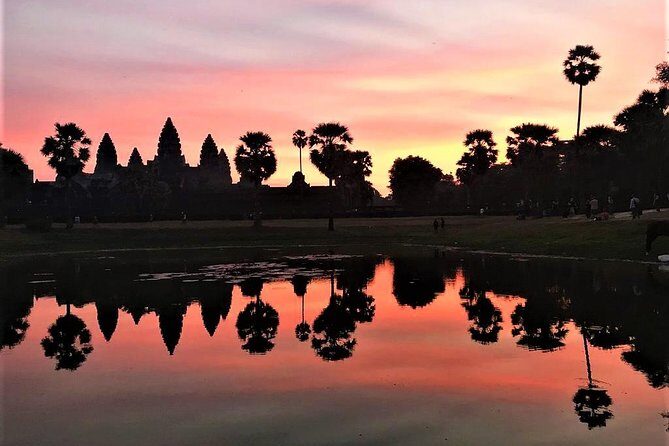 2 Days Exclusive Temple Highlights with Sunset and Sunrise Tour - Should You Book This Tour or Keep Planning On Your Own?