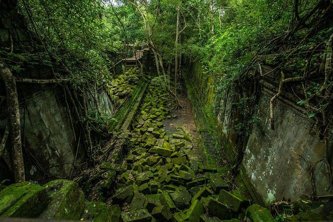 3-Day Angkor Wat with All Interesting Major Temples, Banteay Srei & Beng Mealea - Getting around Siem Reap without the road headaches