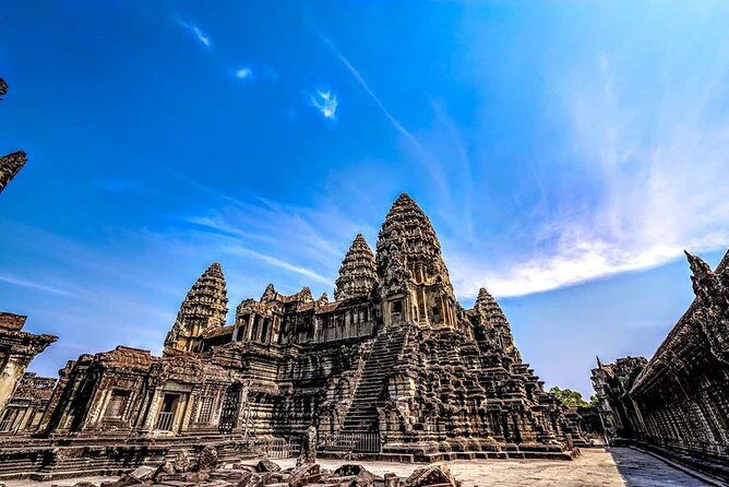 3-Day Tour(Unforgettable Angkor Temple Complex, Banteay Srei& Floating Village) - Photo help, dress code, and the small things that make days easier