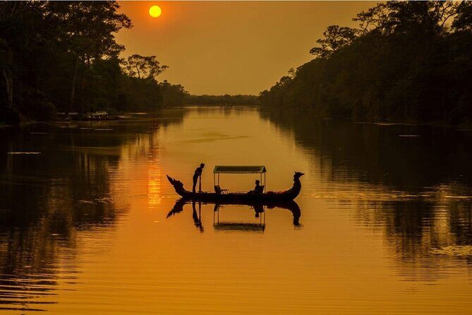 Angkor Bike & Gondola Ride at Twilight - Cycling Siem Reap at Golden Hour: The Big Idea