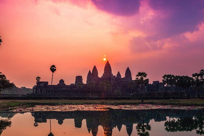 Angkor Sunrise Half-Day Tour with Private Vehicles & Tour Guide - The 4:30 am start that makes Angkor feel worth it