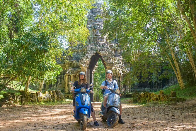 Angkor Sunrise Vespa Tour / Tuk Tuk or Car - The Vespa ride: fun, efficient, and still worth planning for