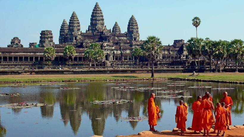 Angkor Wat: 2-Day Sunrise and Floating Village Tour - Key highlights you’ll feel during the trip
