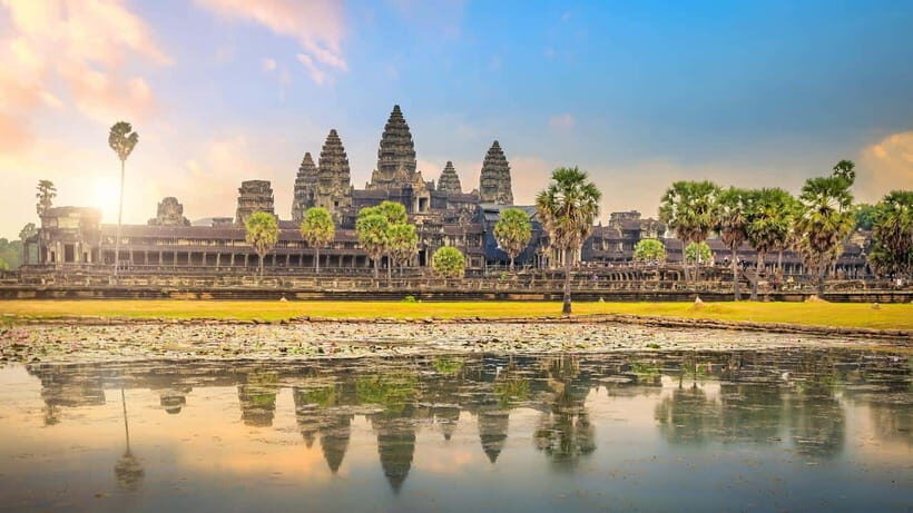Angkor Wat: 2-Day Sunrise and Floating Village Tour - Ta Prohm and Banteay Kdei: where the jungle changes the vibe