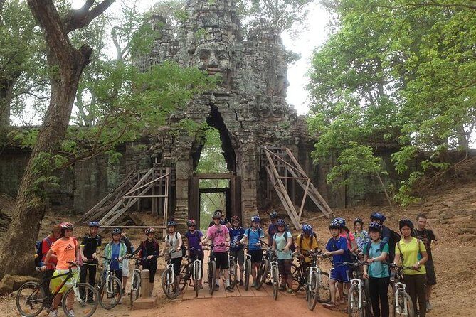 Angkor Wat & Bayon: the Smiling Temple - Meeting Point at 7:30am on Taphul Rd