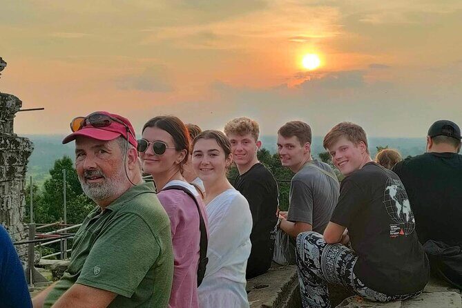 Angkor Wat full Day 'Small Group with sunset & Tour Guide - Stop 1: Angkor Wat itself (and how to use your one hour well)