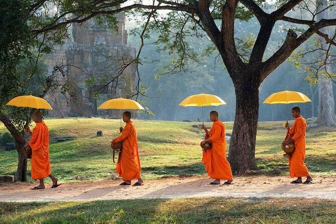 Angkor Wat Private Tour in a Tuk Tuk - Stop 5: Ta Prohm’s Ruin Beauty and the Power of a Story