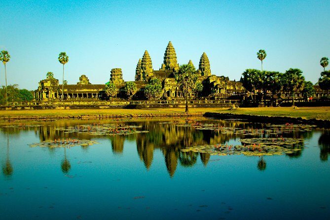 Angkor Wat Private Tour with English Speaking Driver, NO guide - Pickup, tuk tuk vs AC minivan, and the small comforts that matter