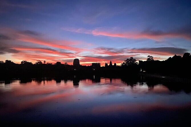 Angkor Wat Sunrise and Angkor Thom Sunset Tour - Sunrise at Angkor Wat: how to make the dawn worthwhile