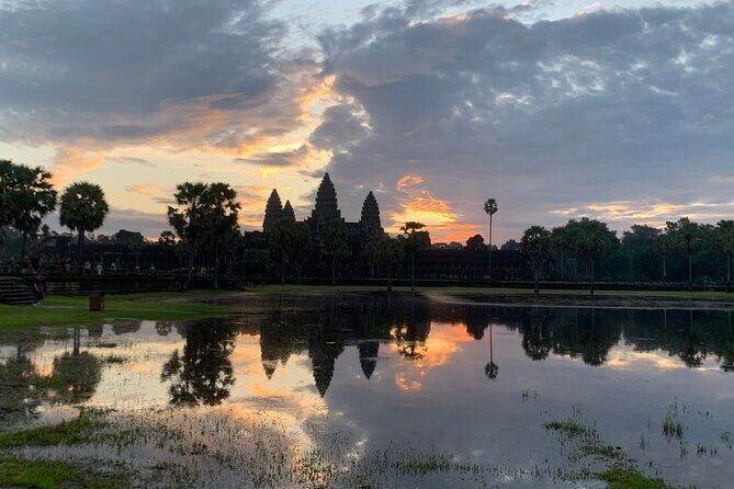 Angkor Wat Sunrise and Angkor Thom Sunset Tour - Your guide and driver: where the quality shows up