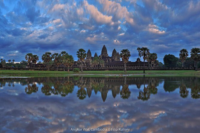 Angkor Wat Sunrise or Sunset Tour with Guide from Siem Reap - The early pickup clock: 4:15–4:40am for the sunrise experience