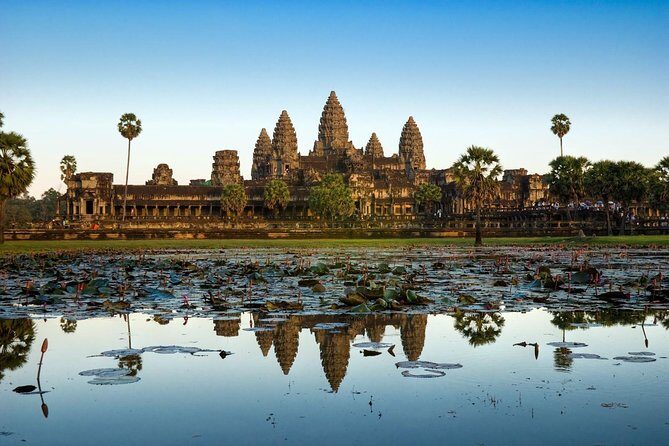 Angkor Wat: Sunrise or Sunset Tours with Tuk Tuk - Key highlights if you’re short on time