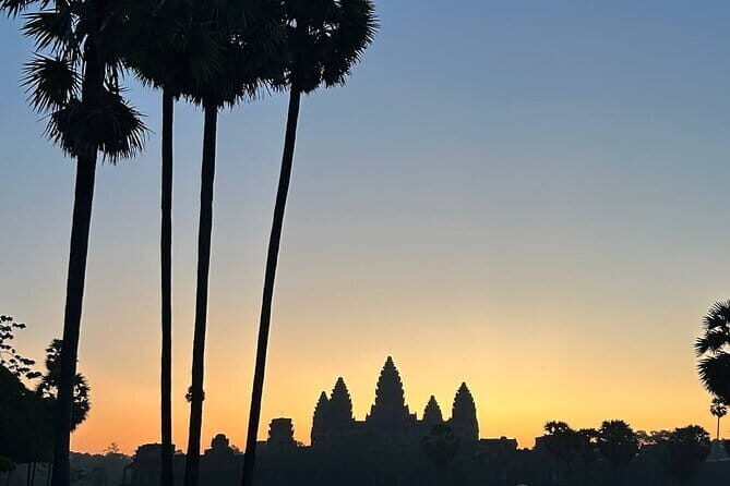 Angkor Wat Sunrise Small-Group 1-Day Tour from Siem Reap - How the morning schedule works (and why it matters)