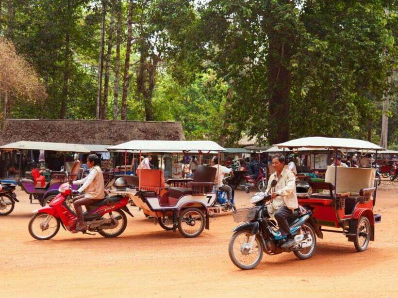 Angkor Wat Tour by Tuk-Tuk with English Speaking Driver - Tuk-tuk independence inside the Angkor park