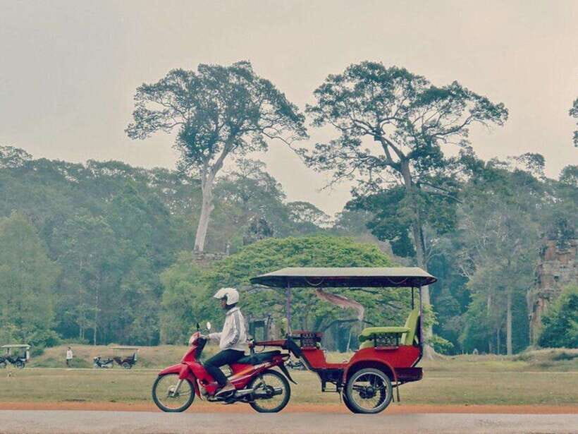 Angkor Wat Tour by Tuk-Tuk with English Speaking Driver - Hotel pickup and the day’s flow from Krong Siem Reap