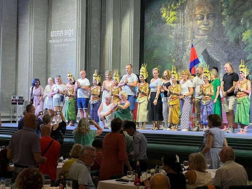 Apsara Performance with Dinner include Pick up & Drop off - Tuk-Tuk Pickup in Siem Reap: The Easiest Way to Start the Night