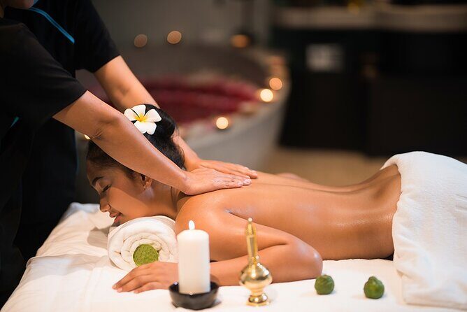 Aroma Therapy Massage, Relaxation therapeutic aromatherapy oil massages. - Price and value for a 1-hour essential-oil massage