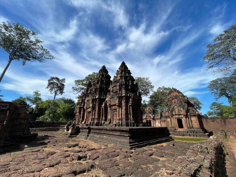 Banteay Srei, Kulen Waterfall & Beng Mealea Exploration - Key highlights that matter