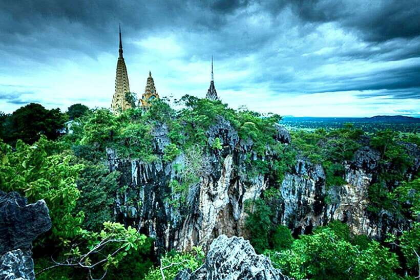 Battambang: Bamboo Train, Bat Cave, Killing Cave by Tuk Tuk - Suspension Bridge Time and the Calm of Pagoda Visits
