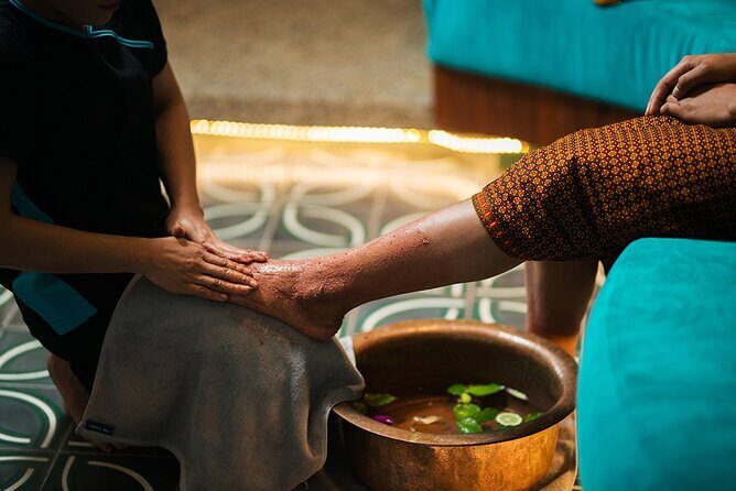 Body Scrub– Special Treatments - Where the session starts: Samatha Spa in Phnom Penh