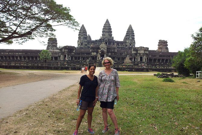 Cambodia Highlight 6 Days Tour from Siem Reap to Phnom Penh - Day 3: Angkor’s quieter variety—Banteay Samre to Pre Rup
