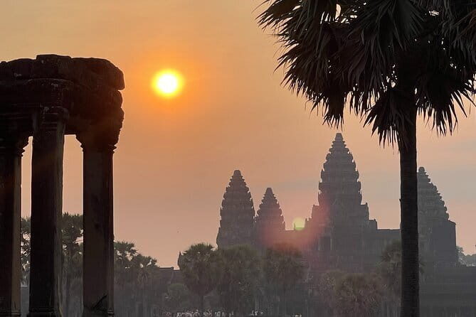 Cambodia Private Taxi - Siem Reap & Angkor Wat Temple Area Tour - What you’re really booking: a private driver for Angkor-area time