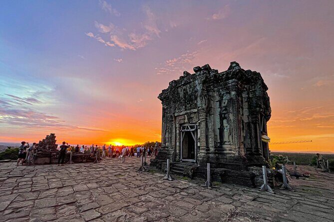 From Siem Reap: Angkor Wat and Floating Village 3-Day Trip - Transport and guide quality: why the small stuff keeps showing up
