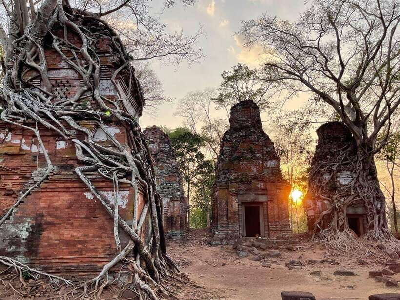 From Siem Reap: Koh Ker and Beng Mealea Temples Tour - Why Koh Ker and Beng Mealea feel like a different Cambodia day