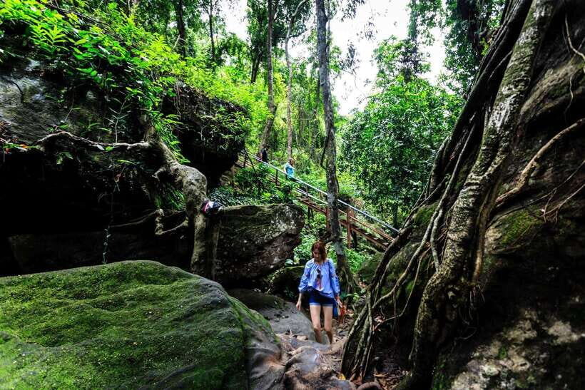 From Siem Reap: Small-Group Phnom Kulen Waterfall Day Tour - Small-Group Format: Better Timing, Better Photos, Less Stress