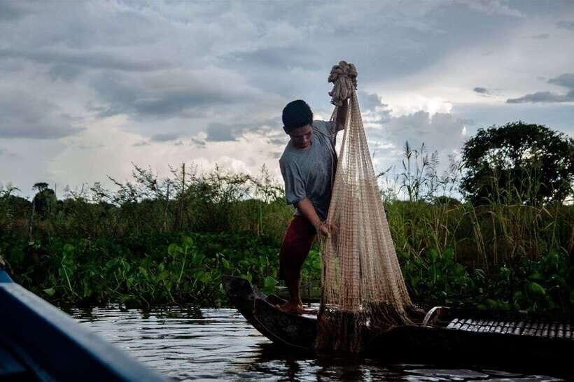 From Siem Reap: Tonle Sap Floating Village Tour - Lunch at Queen Tara: Fuel for the Home Stretch