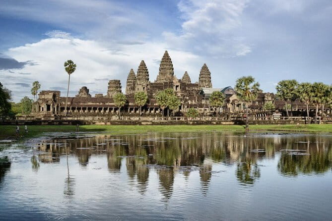 Full Day Angkor Wat Sunrise and Banteay Srei Tour - Timing and pacing: early, then efficient, then back by 2 pm