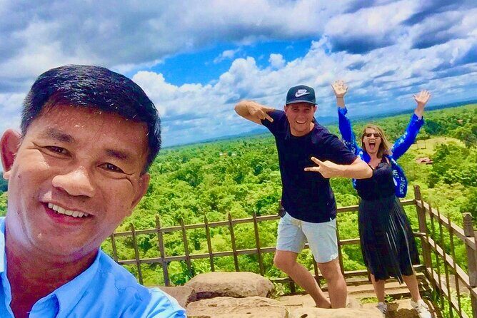 Full-Day Private Tuk Tuk Tour of Angkor Wat Temples - Ta Prohm in about 1 hour: fast, famous, and very photo-friendly