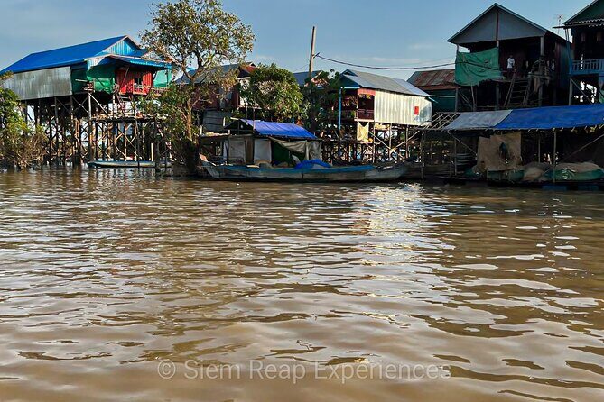 Half Day Kompong Pluck stilt home Village on Tonle Sap & Sunset - Walking Through the Village for About 30 Minutes