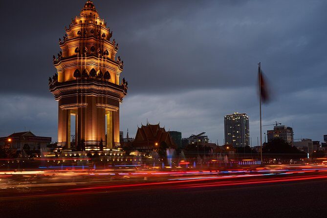 Half Day Tour to Royal Palace, Wat Phnom & Independent Monument - Should You Book This Half-Day Royal Palace, Wat Phnom & Independence Monument Tour?