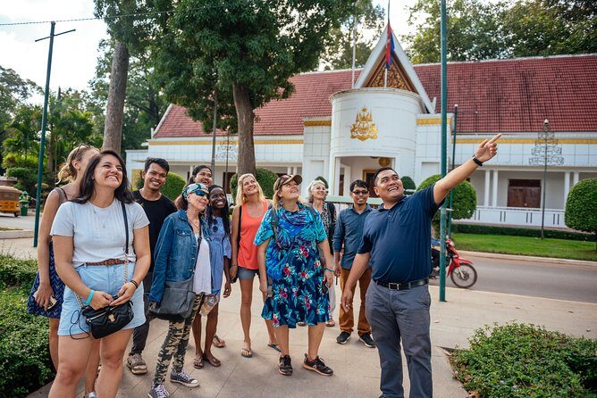 Highlights & Hidden Gems With Locals: Best of Siem Reap Private Tour - A Museum Quick-Stop That Works as Context, Not a Big Assignment