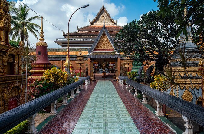 Highlights & Hidden Gems With Locals: Best of Siem Reap Private Tour - Stop-by-Stop: Temples, Monks, and the Sacred Places Locals Pray In