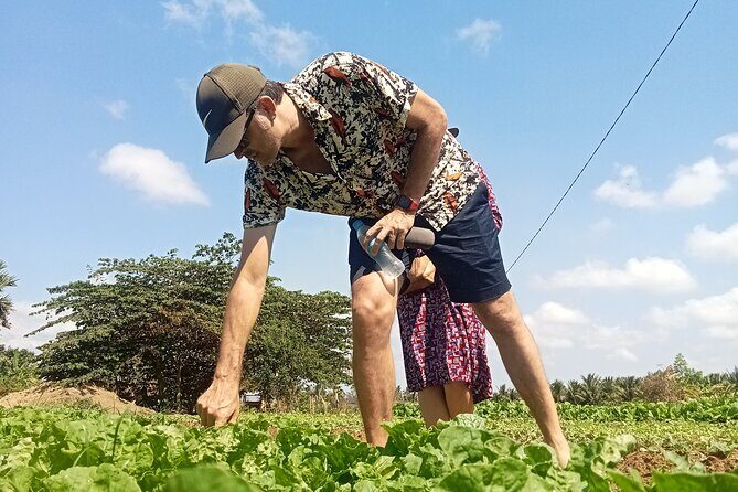 Kampot/Cambodia pepper farm . Cave. lake. Kep Crab market & more. - Key highlights you’ll remember