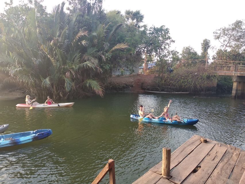 Kampot: Countryside, Pepper Farm and Kayak Tour with Lunch - Limestone Caves, Bats, and a Temple Inside