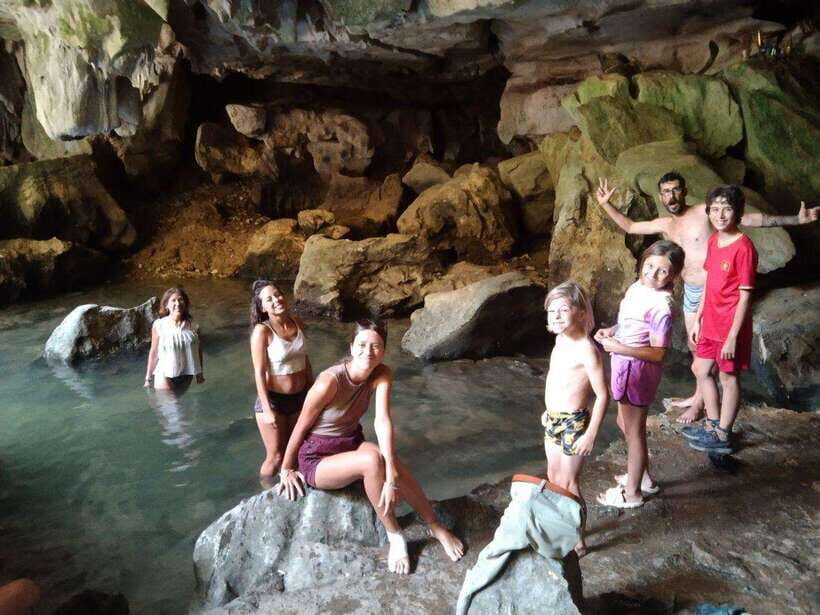 Kampot: Full-day Countryside Tour with Pepper Farm and Kep - Kep Crab Market, Seafood Lunch, French-Era Ruins, and Beach Time