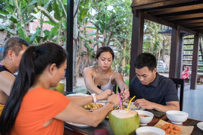 Khmer Cooking Class at a Local's Home in Krong Siem Reap - Tuk-tuk timing in Siem Reap: easy start, short day