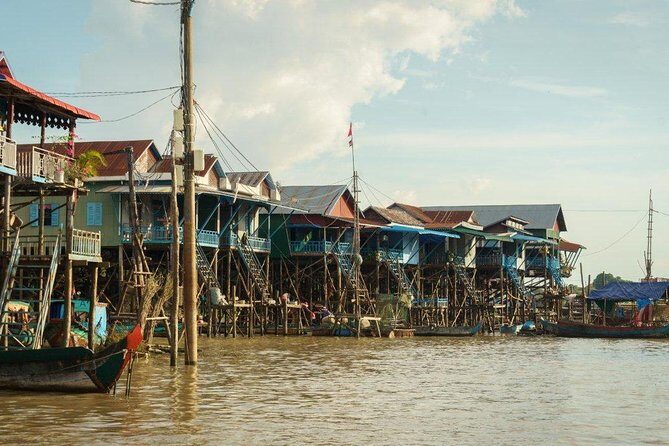 Kompong Khleang Floating Village Half-Day Private Tour - Siem Reap pickup and the drive to the pier (the part you’ll feel in your body)