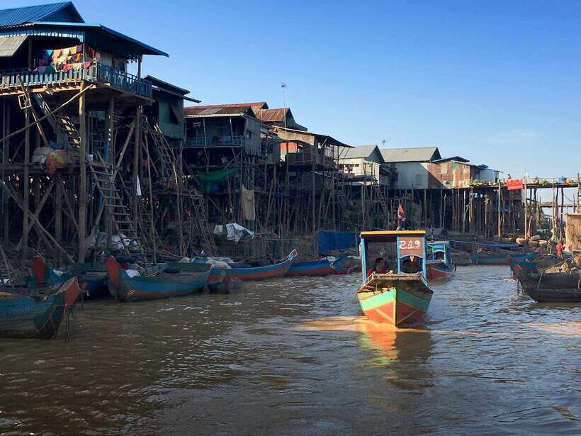 Kompong Phluk and Tonlé Sap Lake: Half-Day Tour - Tonlé Sap Lake boat ride: birdlife, light, and calm pace