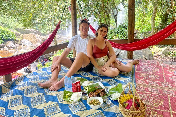 Kulen Mountain Waterfall Tour with Picnic Lunch from Siem Reap - Poeng Ta Kho cliff viewpoint: quick walking, big payoff