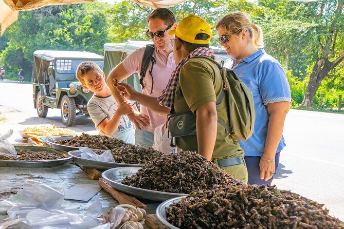 Morning Countryside Jeep Tour - Stop 3: Krabei Riel village craft time with a basket maker
