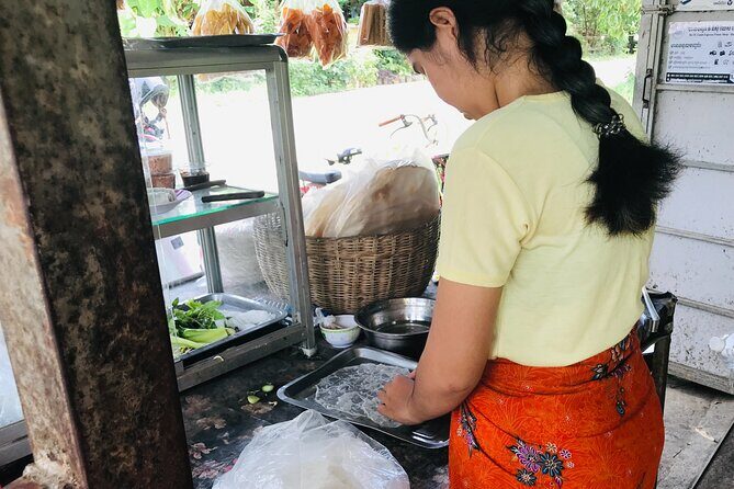 Morning village tour Livelihood tour with Local Product discover - Optional Wat Samrong Knong and the killing fields add-on