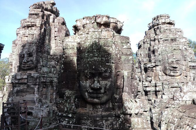 One day Angkor temple tour with private driver - Dress code you must follow (especially for the central tower)