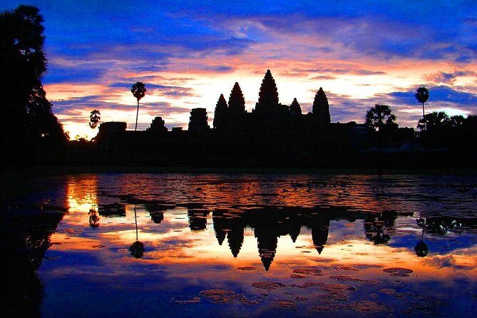 One Day tour with sunrise in car with A/C or Van & Guide. - Duration and Timing: How Long Will You Be on the Move?