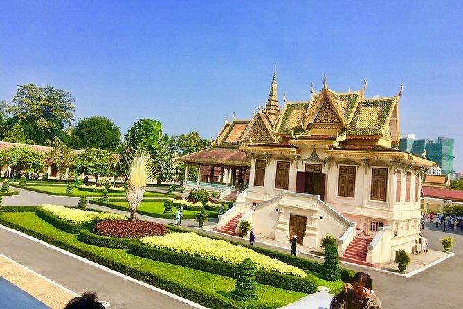 Phnom Penh Full Day Private Tour Included All Admission Tickets - Wat Phnom, Wat Ounalom, and the river’s spiritual thread