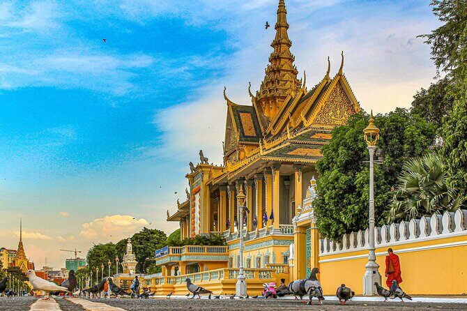 Phnom Penh Full Day Tour with Sunset Cruise on the Mekong River - Mekong sunset cruise: the payoff after a heavy day